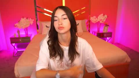 cherryylulu online show from 16, 9, 2025