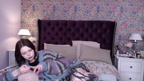 amelia online show from 1, 1, 2025