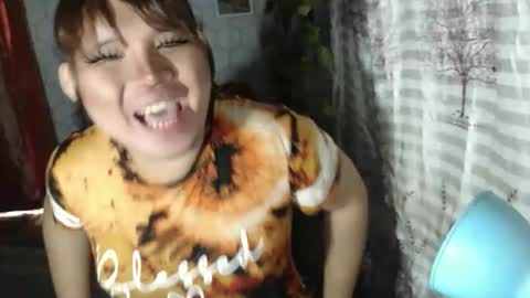 chescahotxxxl online show from 8, 5, 2026