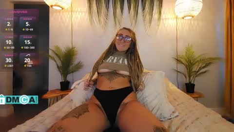 Snapshot of cheviblue chatting on 29, 9, 2025 Chevi Blue online show from 29, 9, 2025