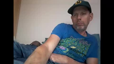 Snapshot of chevy69 chatting on 2, 12, 2024 chevy69 online show from 2, 12, 2024
