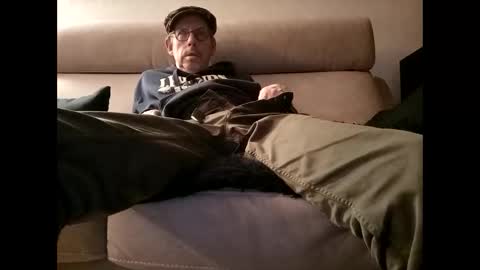 Snapshot of chevy69 chatting on 6, 2, 2025 chevy69 online show from 6, 2, 2025