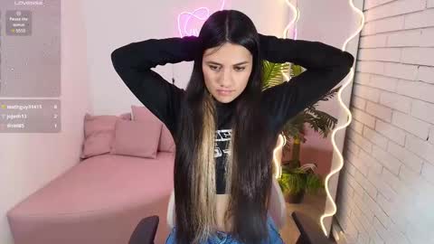 Chiara  online show from 27, 2, 2025