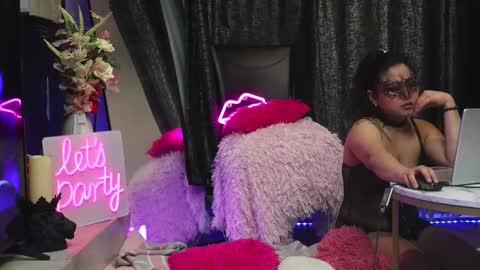 Chicababe29 online show from 18, 2, 2026