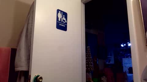 Snapshot of chicagobabe312 chatting on 16, 10, 2025 chicagobabe312 online show from 16, 10, 2025