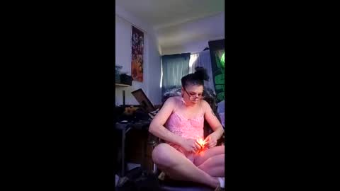 Snapshot of chichibird chatting on 20, 12, 2025 chichibird online show from 20, 12, 2025