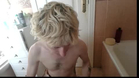 chico21__ online show from 20, 2, 2026