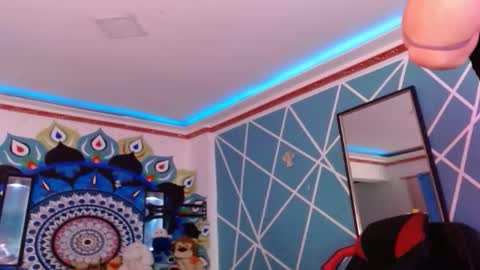 Snapshot of chico_explosivo chatting on 26, 11, 2025 chico_explosivo online show from 26, 11, 2025