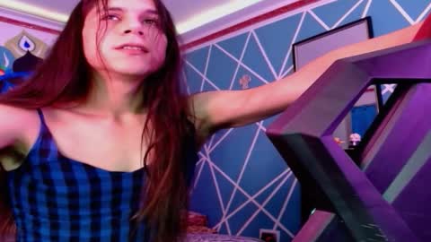 Snapshot of chico_explosivo chatting on 21, 12, 2025 chico_explosivo online show from 21, 12, 2025