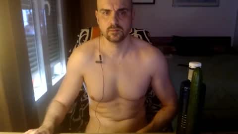 chicocam1983 online show from 4, 4, 2026