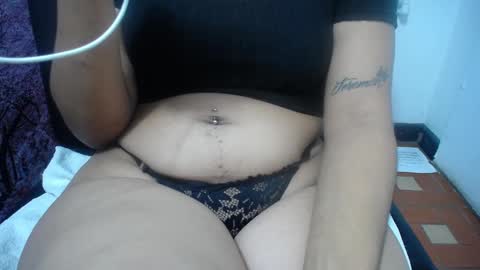 Snapshot of chiky_nastyy chatting on 25, 9, 2025 Chikys online show from 25, 9, 2025