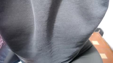 Snapshot of chiky_nastyy chatting on 4, 11, 2025 Chikys online show from 4, 11, 2025