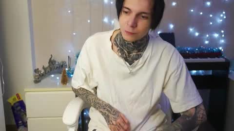 Snapshot of chillguy2k chatting on 27, 12, 2024 Rick online show from 27, 12, 2024