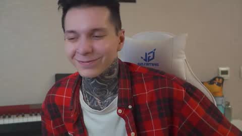 Snapshot of chillguy2k chatting on 11, 1, 2025 Rick online show from 11, 1, 2025