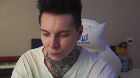 Snapshot of chillguy2k chatting on 18, 1, 2025 Rick online show from 18, 1, 2025