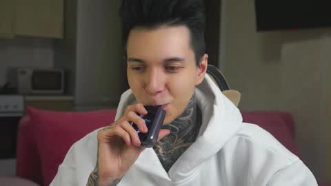 Snapshot of chillguy2k chatting on 28, 2, 2025 Rick online show from 28, 2, 2025