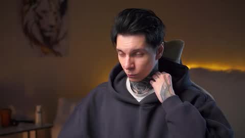 Snapshot of chillguy2k chatting on 8, 10, 2025 Rick online show from 8, 10, 2025