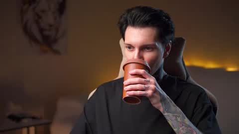 Snapshot of chillguy2k chatting on 11, 10, 2025 Rick online show from 11, 10, 2025