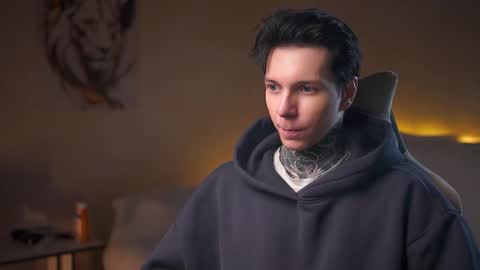 Snapshot of chillguy2k chatting on 12, 10, 2025 Rick online show from 12, 10, 2025