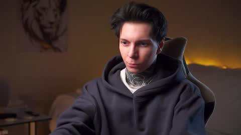 Snapshot of chillguy2k chatting on 17, 10, 2025 Rick online show from 17, 10, 2025