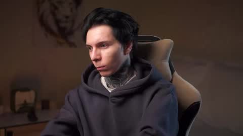 Snapshot of chillguy2k chatting on 24, 11, 2025 Rick online show from 24, 11, 2025