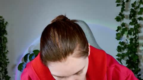 Snapshot of chillsnail_bro chatting on 5, 3, 2026 Bella online show from 5, 3, 2026