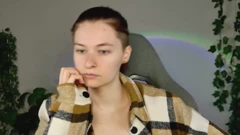 Snapshot of chillsnail_bro chatting on 22, 3, 2026 Bella online show from 22, 3, 2026