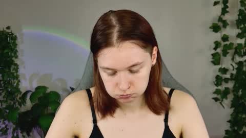 Snapshot of chillsnail_bro chatting on 26, 3, 2026 Bella online show from 26, 3, 2026