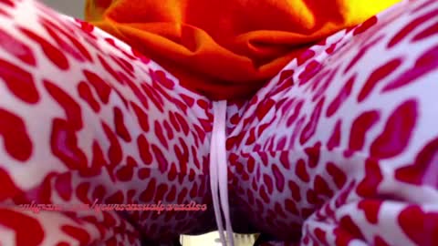 yoursensualparadise online show from 5, 2, 2025