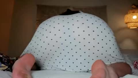 yoursensualparadise online show from 9, 5, 2026