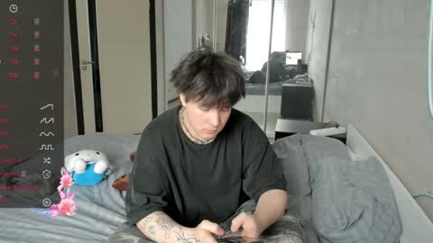 Miya online show from 23, 4, 2026