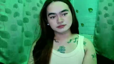chinny_fuckdoll online show from 22, 10, 2025