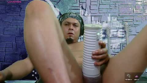 Snapshot of chinoroz chatting on 6, 2, 2025 Enrique online show from 6, 2, 2025