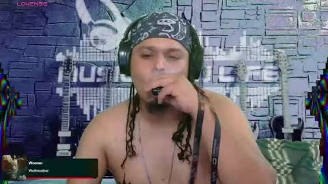Snapshot of chinoroz chatting on 6, 2, 2025 Enrique online show from 6, 2, 2025