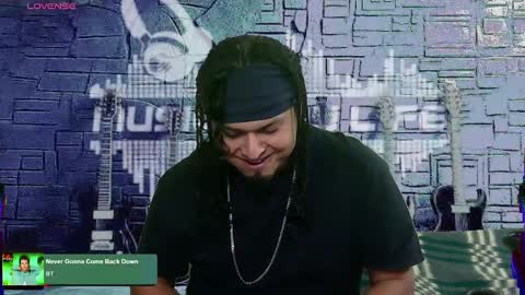 Snapshot of chinoroz chatting on 7, 2, 2025 Enrique online show from 7, 2, 2025
