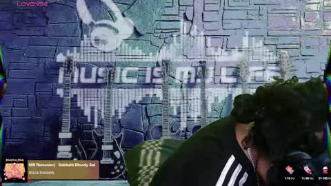 Snapshot of chinoroz chatting on 12, 2, 2025 Enrique online show from 12, 2, 2025