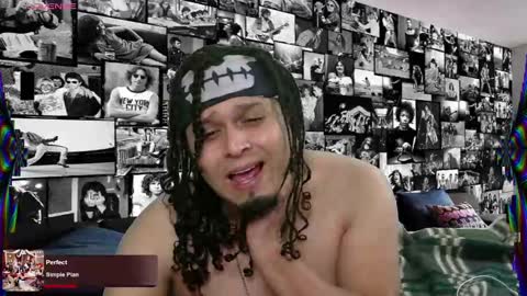 Snapshot of chinoroz chatting on 15, 2, 2025 Enrique online show from 15, 2, 2025