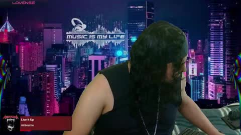 Snapshot of chinoroz chatting on 22, 2, 2025 Enrique online show from 22, 2, 2025