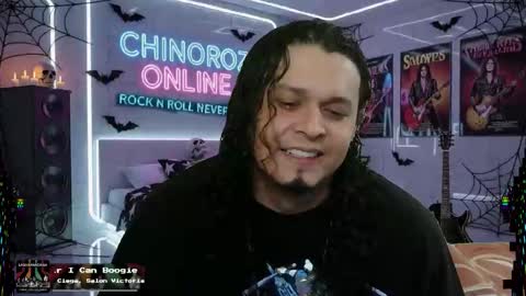 Snapshot of chinoroz chatting on 27, 10, 2025 Enrique online show from 27, 10, 2025