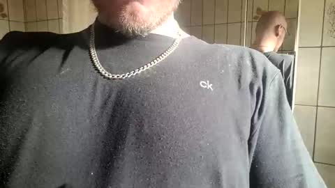 Snapshot of chipa69 chatting on 5, 11, 2025 chipa69 online show from 5, 11, 2025