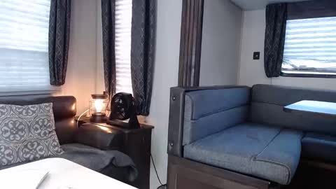 Snapshot of chitownaries82 chatting on 17, 10, 2025 Chitown Aries online show from 17, 10, 2025