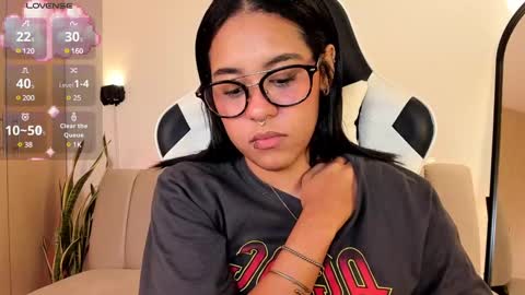 Snapshot of chloe_279 chatting on 18, 2, 2025 Jen online show from 18, 2, 2025