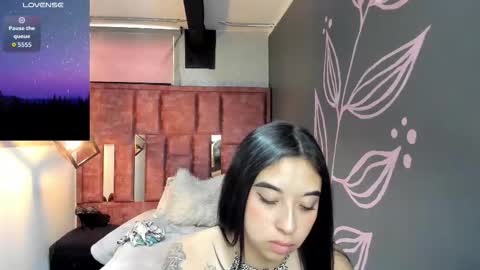 CHLOE online show from 6, 10, 2025