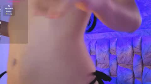 chloe_bluee_ online show from 2, 5, 2026