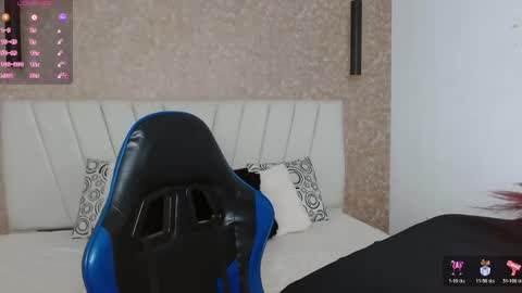 Abby 19 years online show from 28, 4, 2026