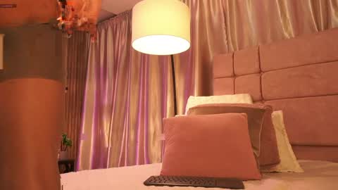Snapshot of chloe_cherry21 chatting on 9, 4, 2026 chloe cherry21 online show from 9, 4, 2026