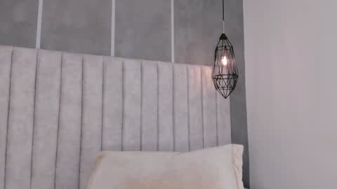 Snapshot of chloe_dee_ chatting on 18, 1, 2025 Chloe online show from 18, 1, 2025