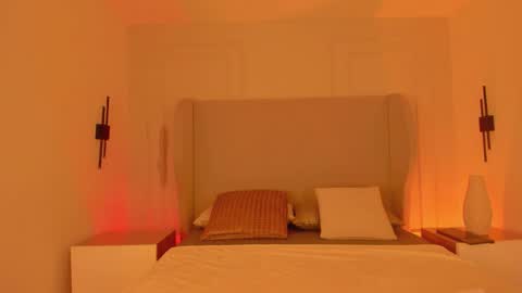 Chloe online show from 22, 11, 2025