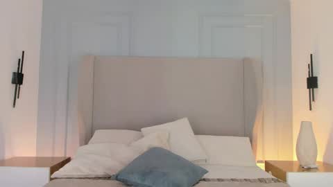 Chloe online show from 29, 4, 2026
