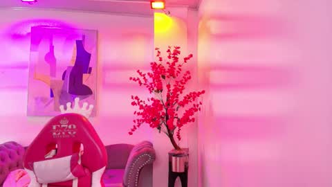 Chloe online show from 14, 3, 2026